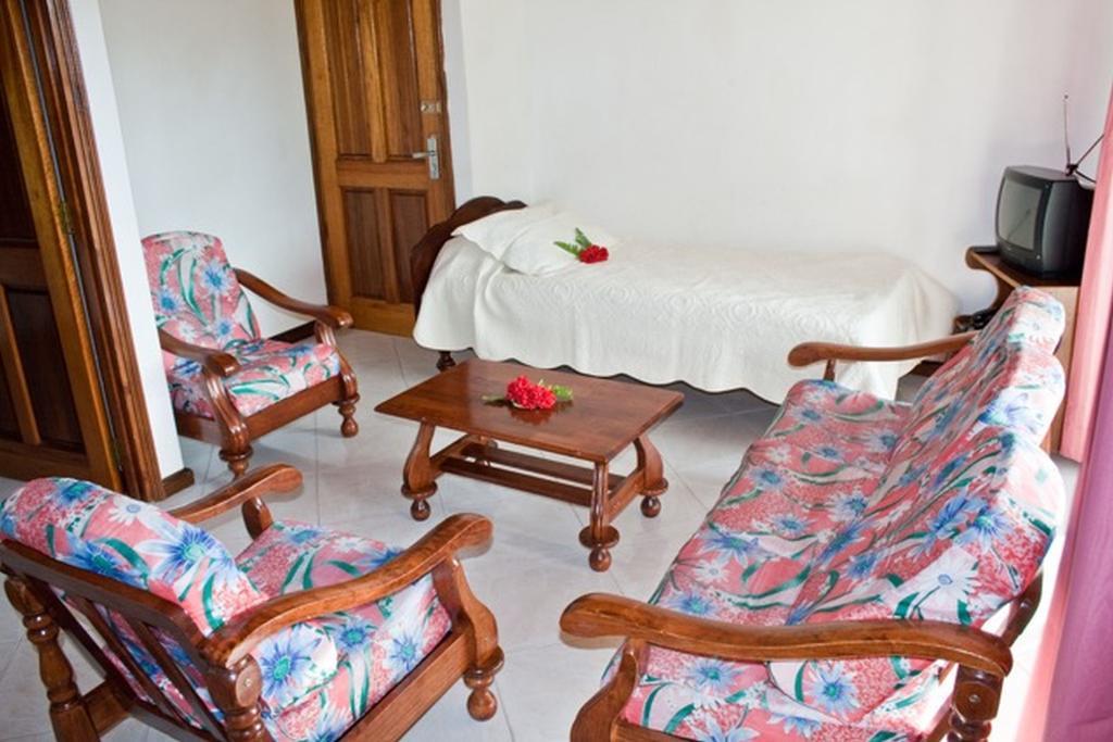 Villa De Roses Beau Vallon  Eksteriør billede