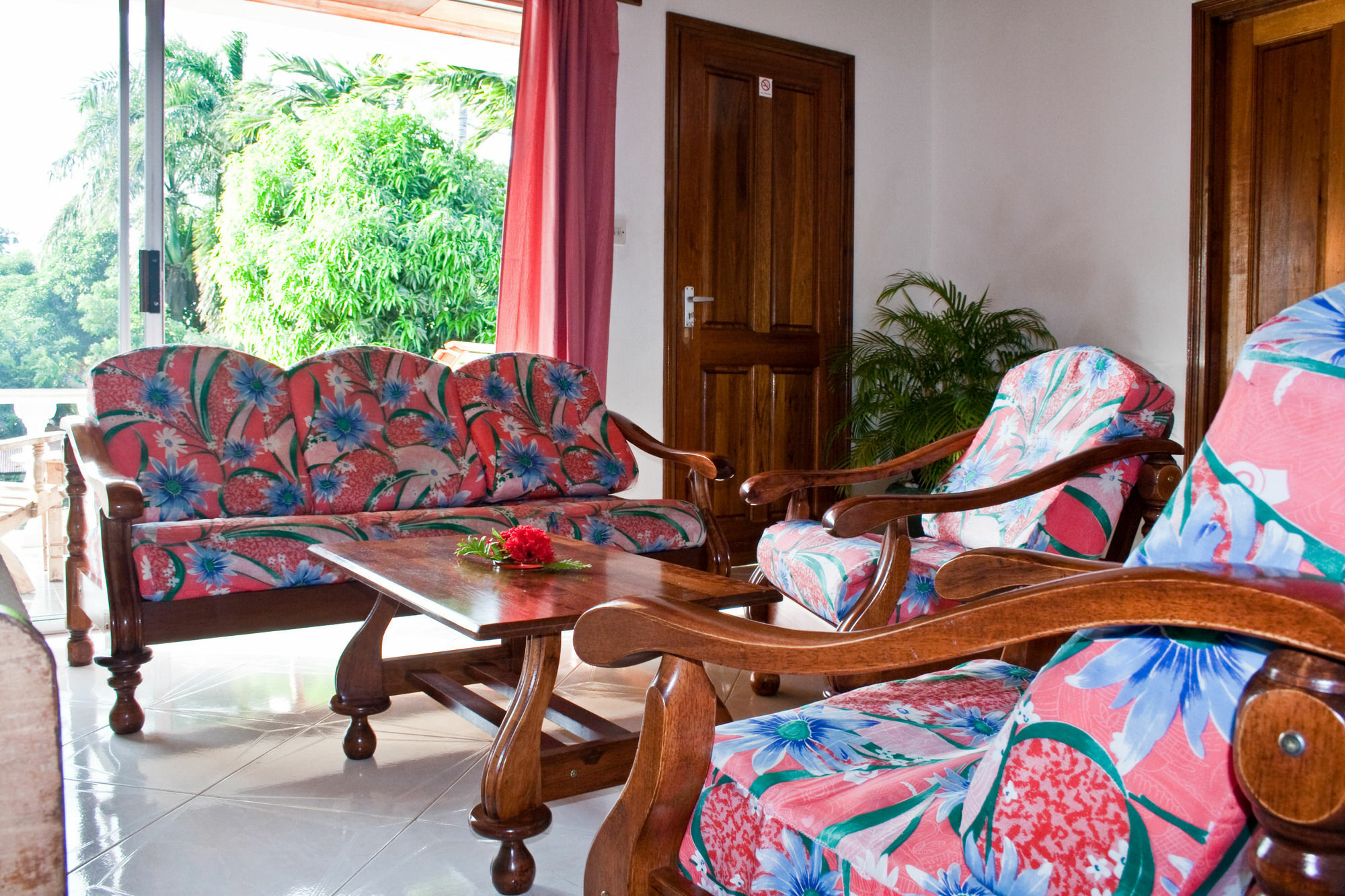 Villa De Roses Beau Vallon  Eksteriør billede